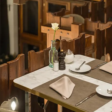 Beau Rivage فندق